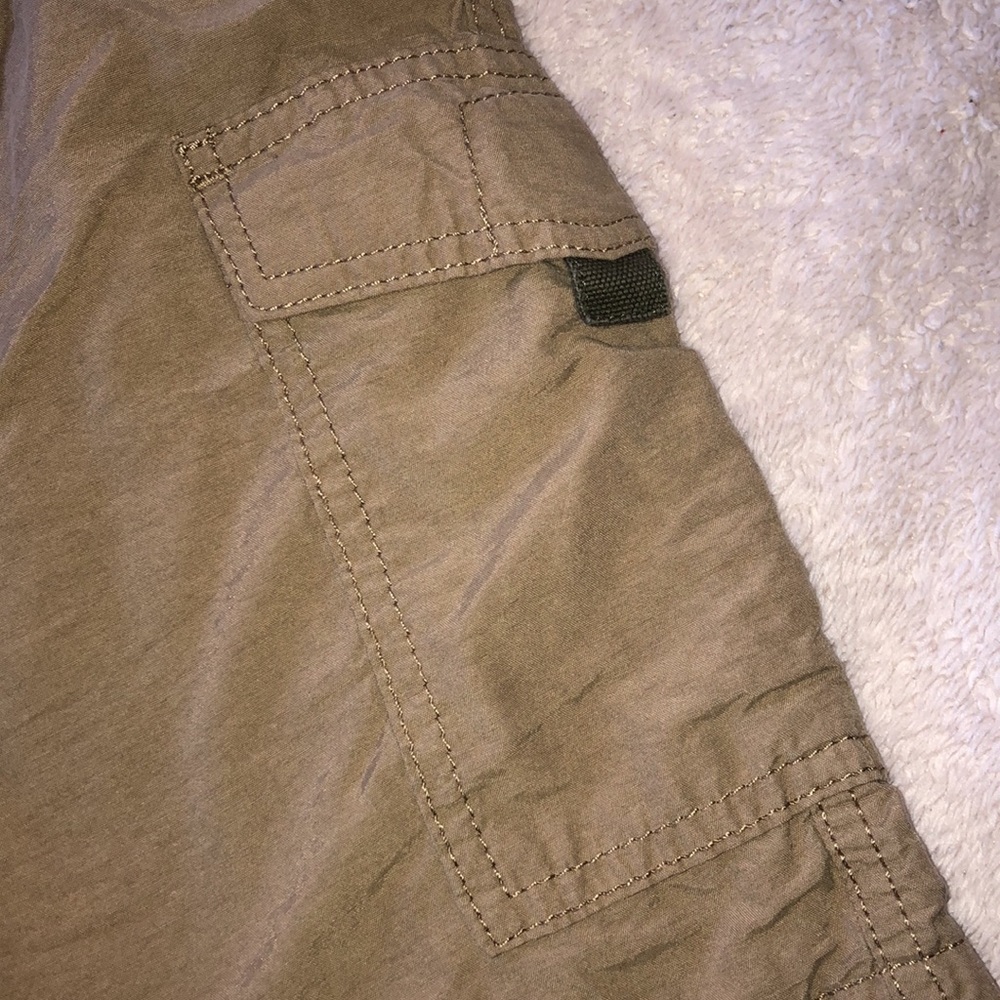 Boy’s Urban Pipeline lightweight cargo shorts - Picture 4 of 5